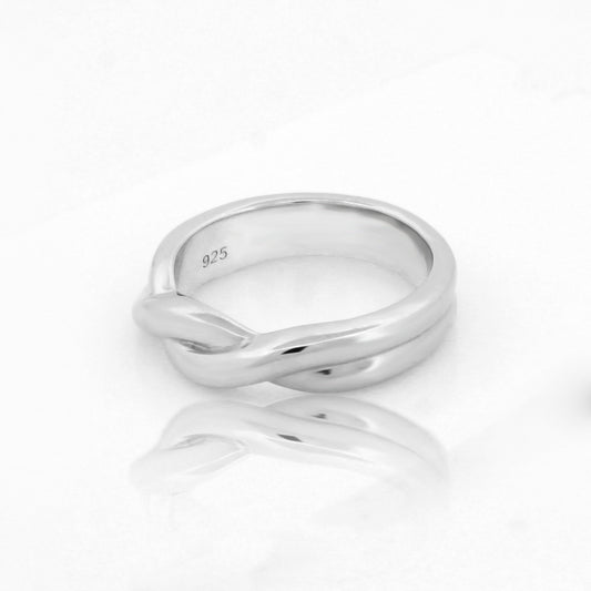 925 Sterling Silver White Gold Plated Crossover Love Knot Ring for Women – Elegant Proposal & Casual Wear Jewelry