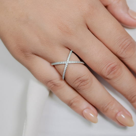 Bold Statement Crisscross Ring- Hallmarked 925 Sterling Silver - sitabo