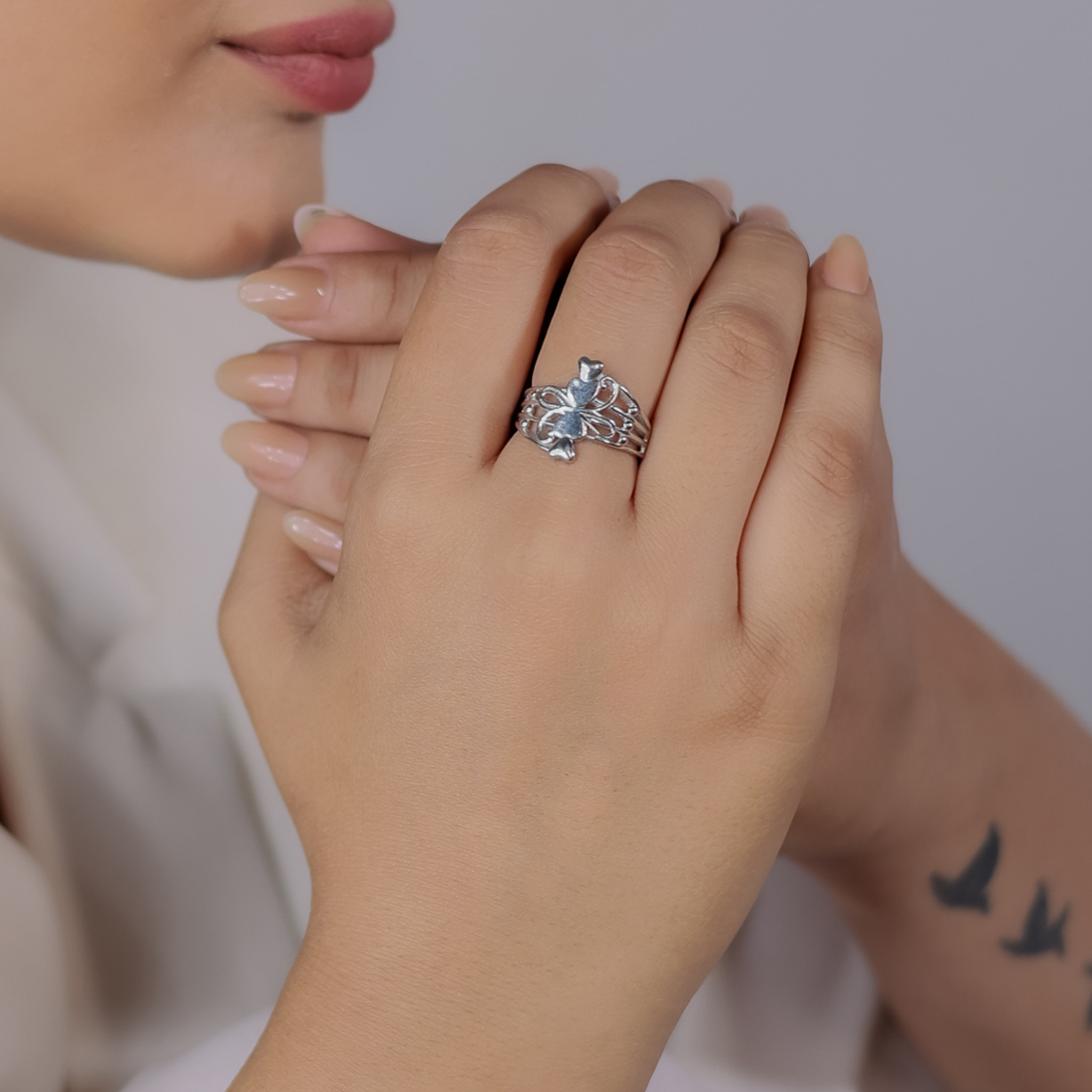 Flower Shape Cocktail Ring, Hallmarked 925 Sterling Silver White Gold