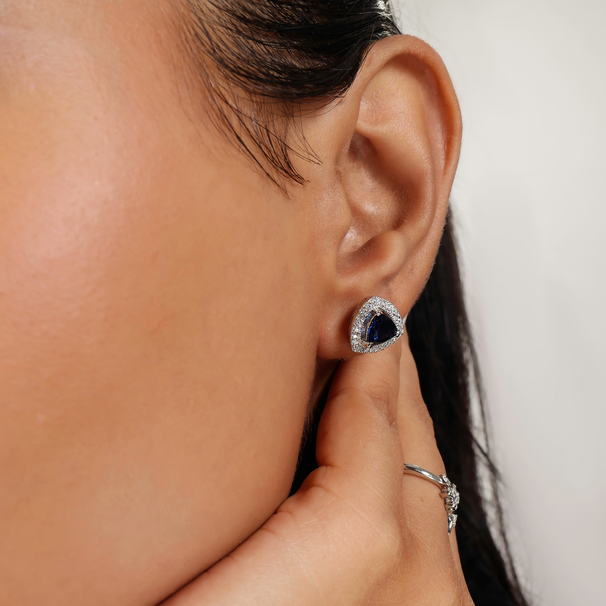 Modern Trillion Cut Sapphire Stud Earrings, Hallmarked 925 Sterling Silver sterlyn 925